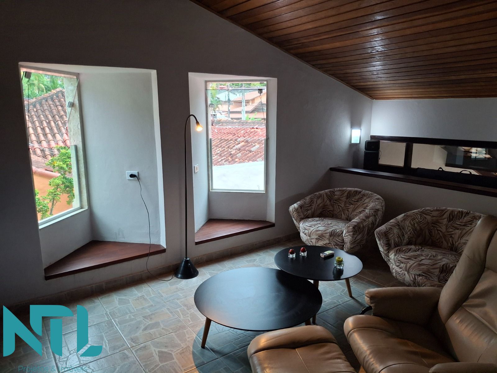 Casa à venda com 3 quartos, 230m² - Foto 58