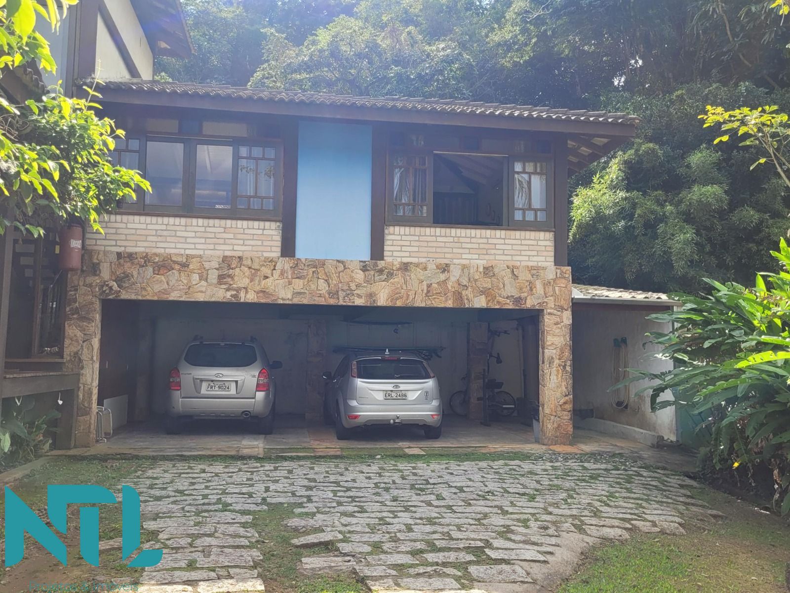 Casa à venda com 3 quartos, 400m² - Foto 5