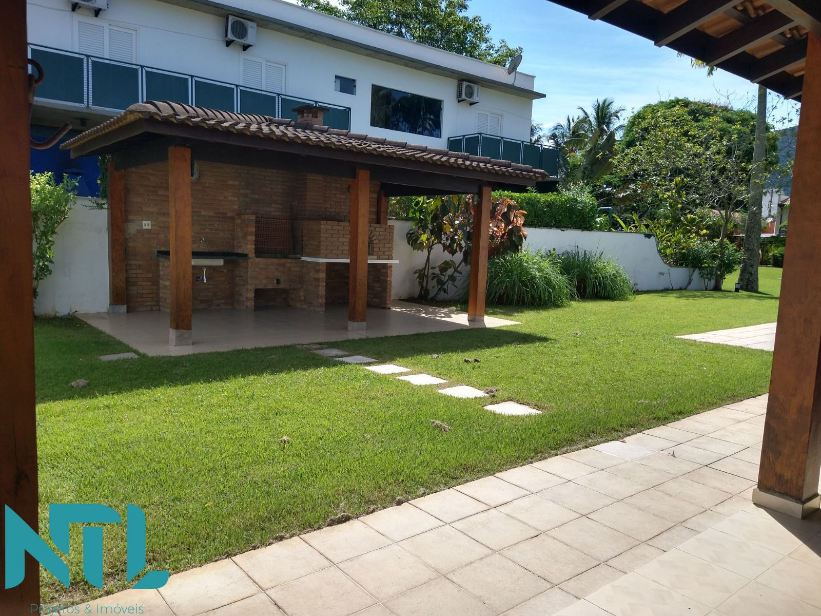 Casa à venda com 4 quartos, 275m² - Foto 6