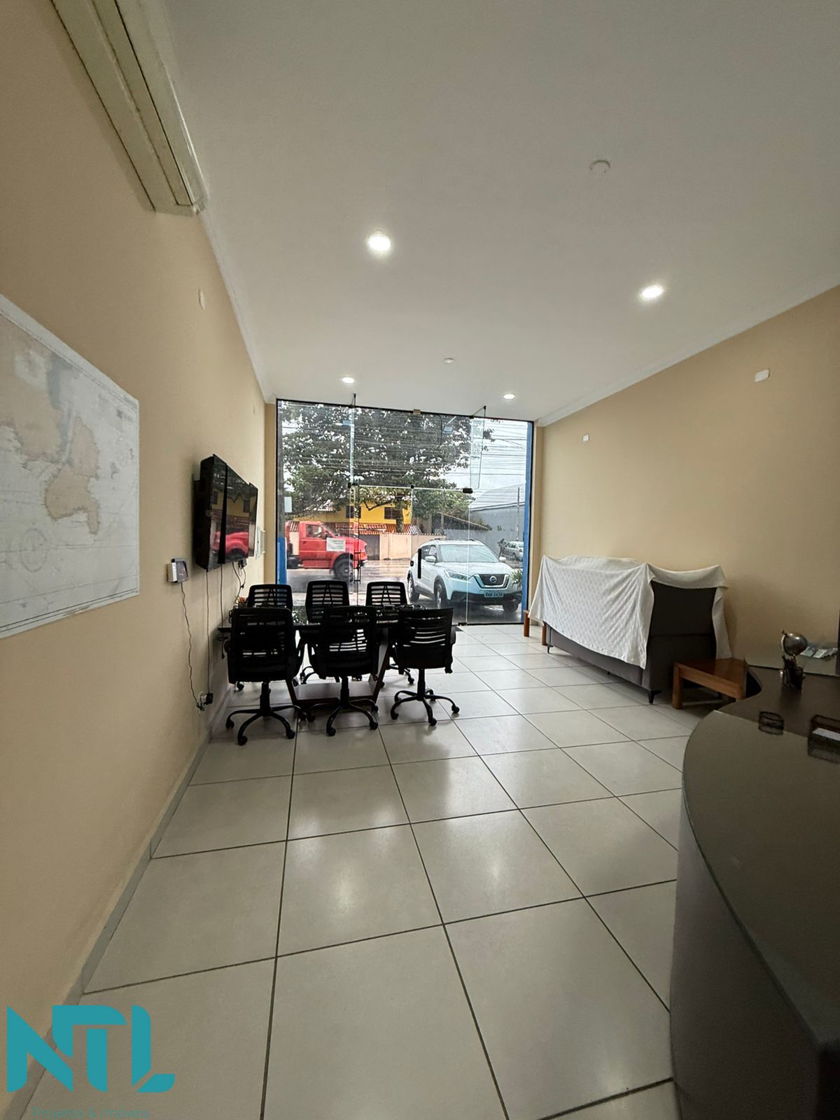 Loja-Salão para alugar com 2 quartos, 115m² - Foto 2