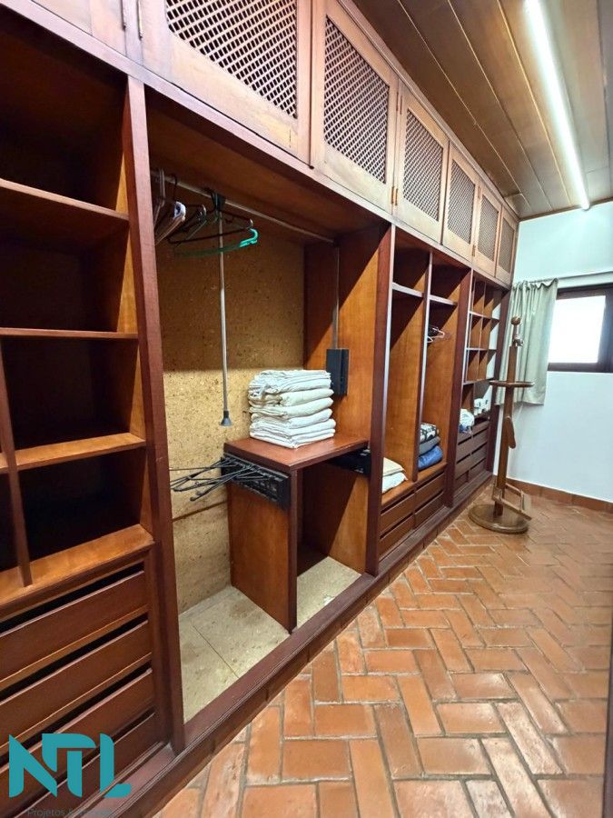 Casa, 8 quartos, 378 m² - Foto 33