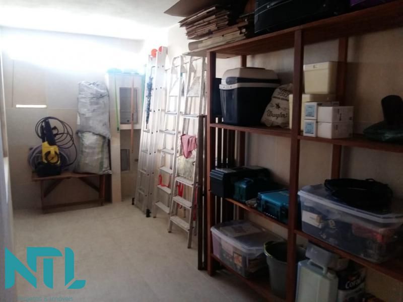 Casa à venda com 3 quartos, 395m² - Foto 22