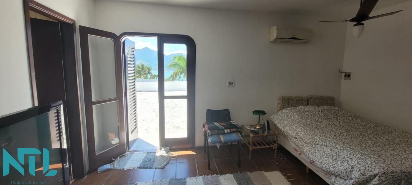 Casa à venda com 4 quartos, 1324m² - Foto 27