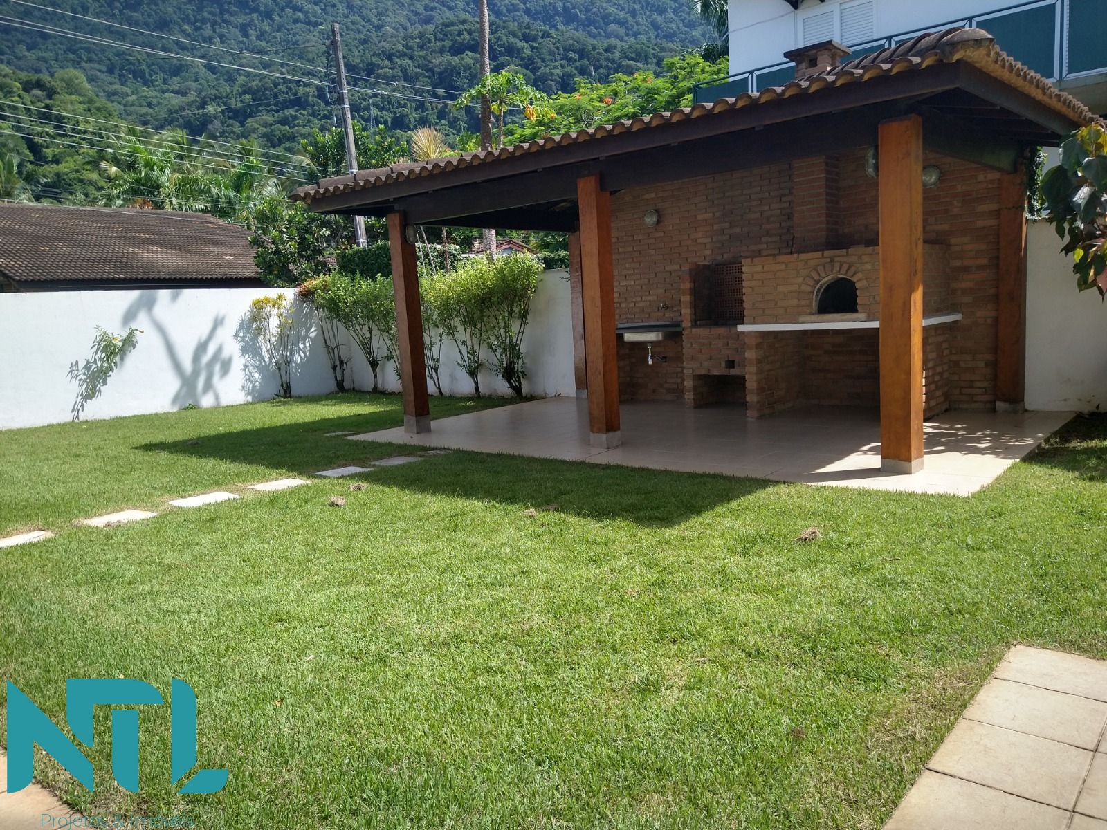 Casa à venda com 4 quartos, 275m² - Foto 7