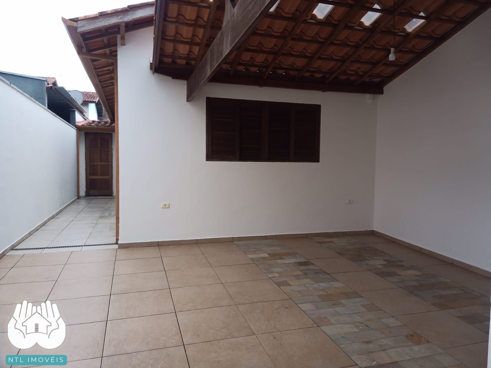 Casa para alugar com 2 quartos, 64m² - Foto 3