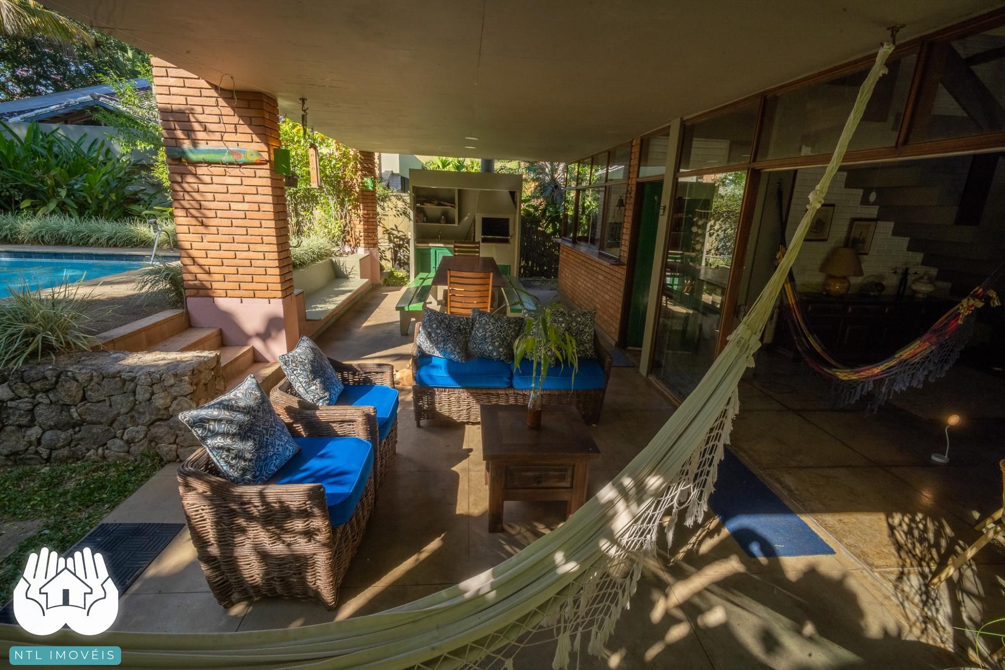 Sobrado para alugar com 4 quartos, 246m² - Foto 4