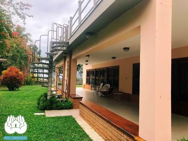 Casa à venda com 6 quartos, 1620m² - Foto 11