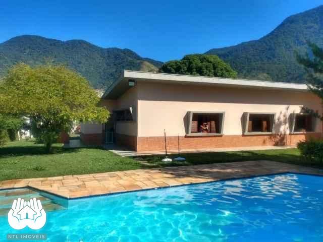 Casa à venda com 6 quartos, 1620m² - Foto 8