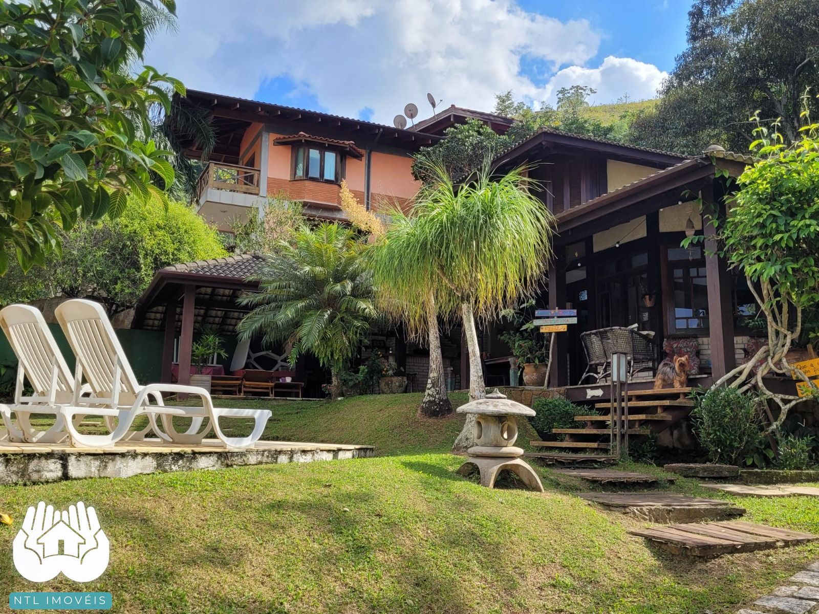 Casa à venda com 3 quartos, 400m² - Foto 4