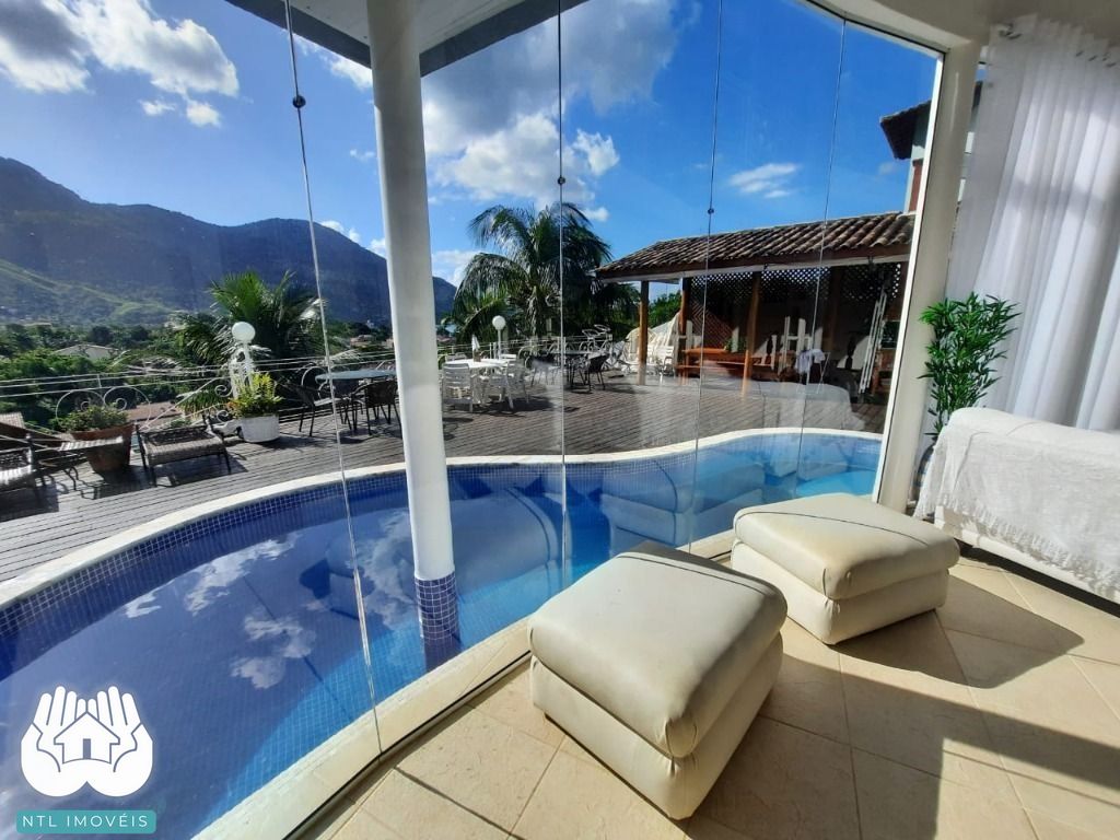 Sobrado à venda com 5 quartos, 256m² - Foto 12