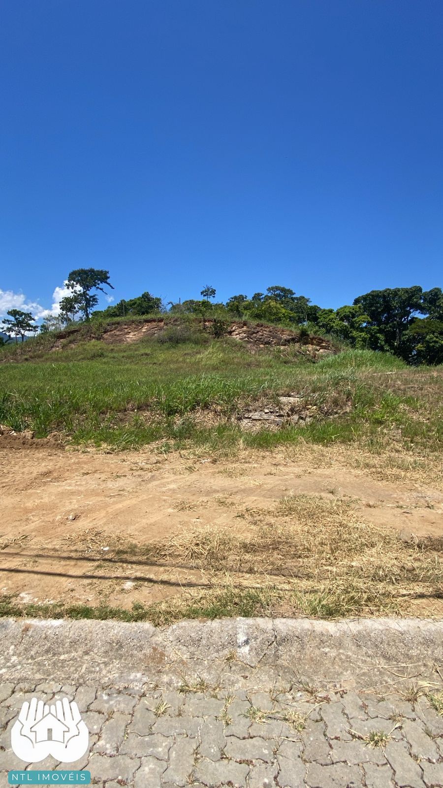 Terreno à venda, 420m² - Foto 1