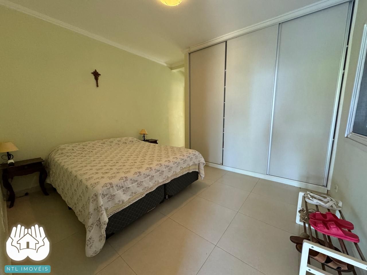 Casa à venda com 4 quartos, 310m² - Foto 18