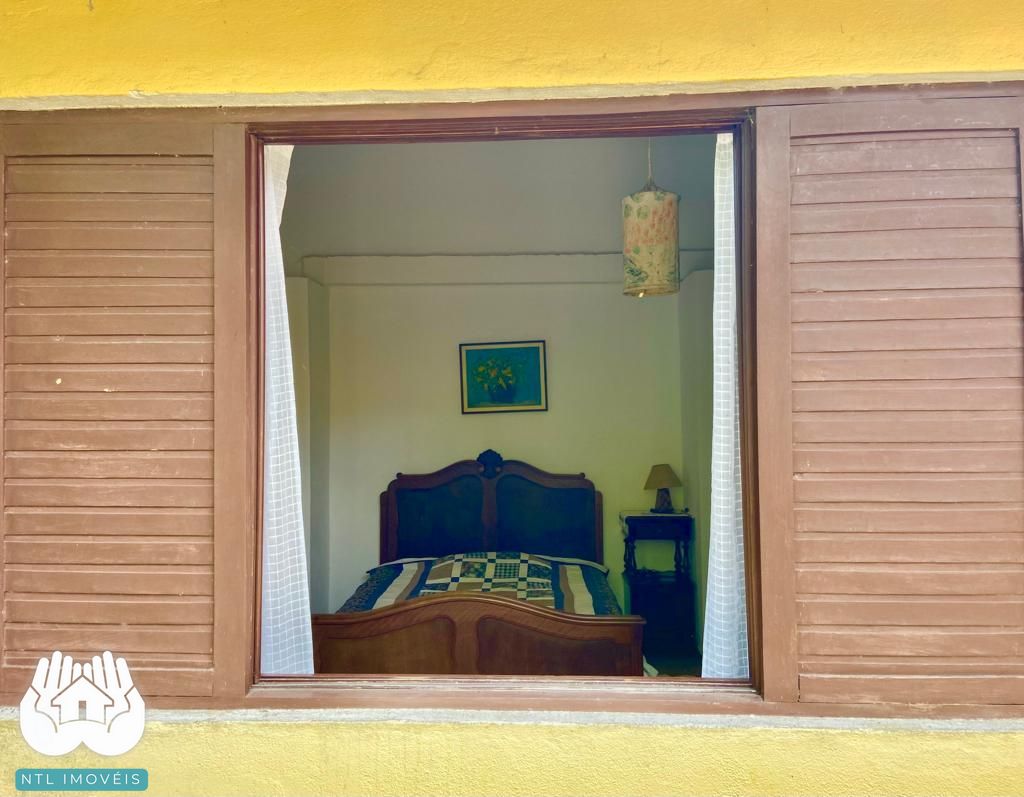 Casa à venda com 3 quartos, 197m² - Foto 12
