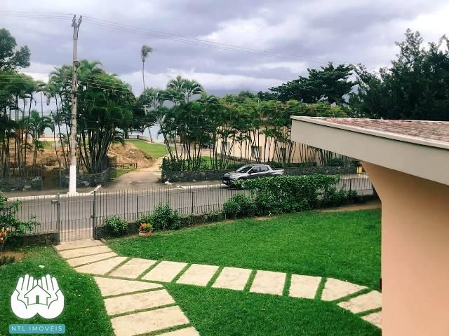 Casa à venda com 6 quartos, 1620m² - Foto 5
