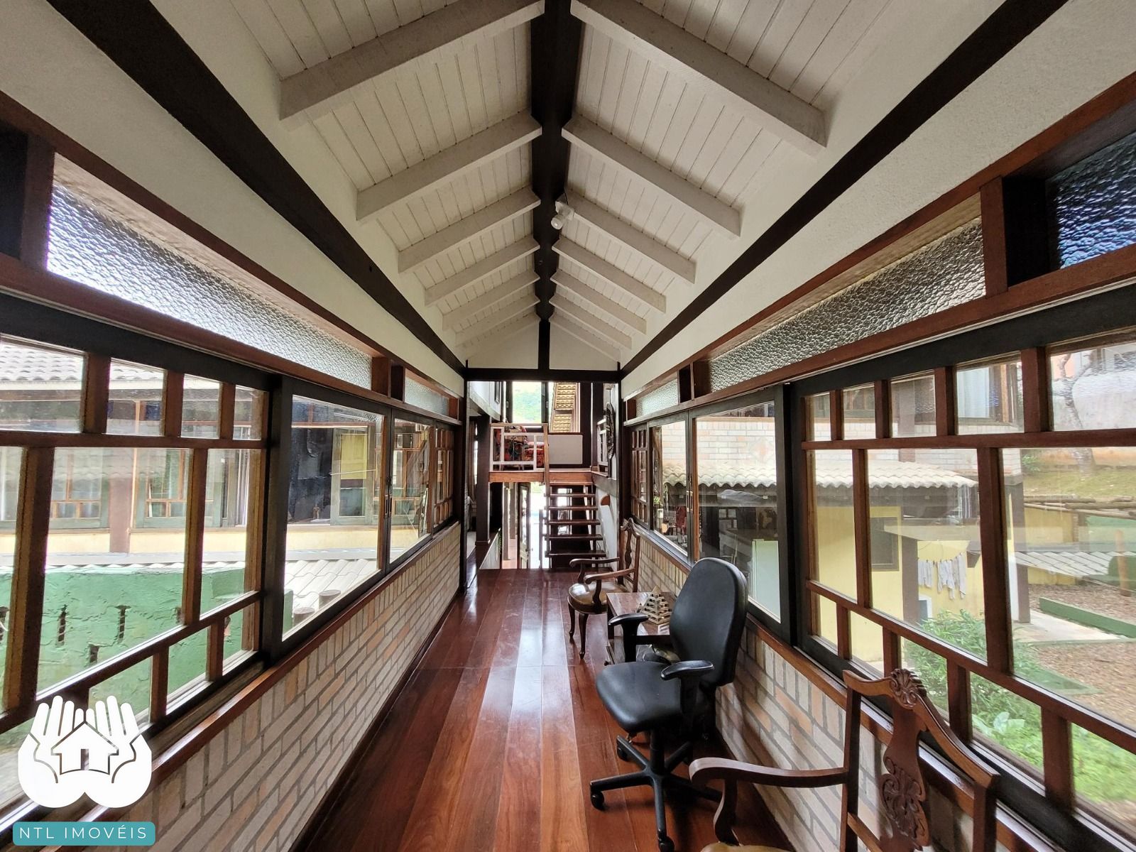 Casa à venda com 3 quartos, 400m² - Foto 30