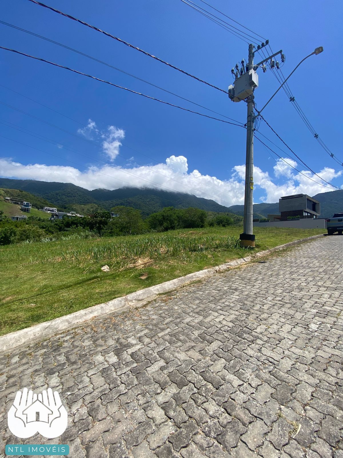 Terreno à venda, 393m² - Foto 1