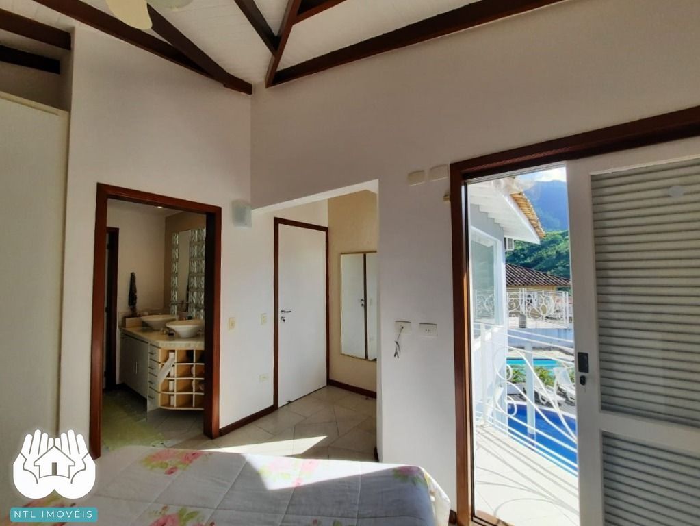 Sobrado à venda com 5 quartos, 256m² - Foto 6
