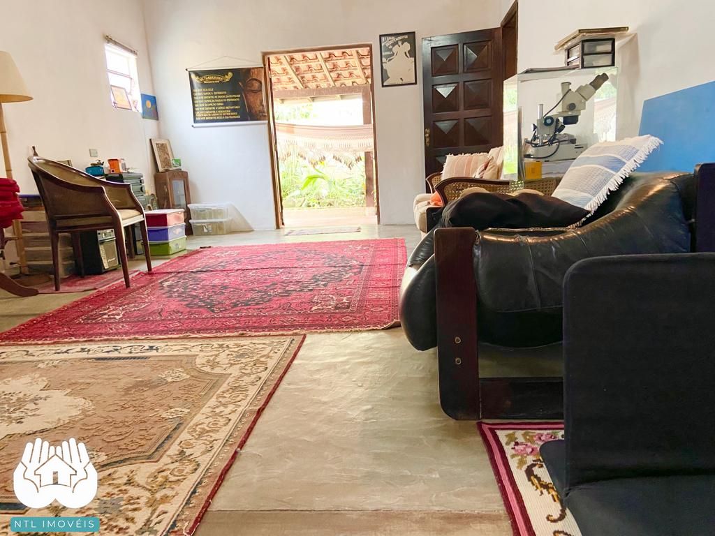 Casa à venda com 3 quartos, 197m² - Foto 3
