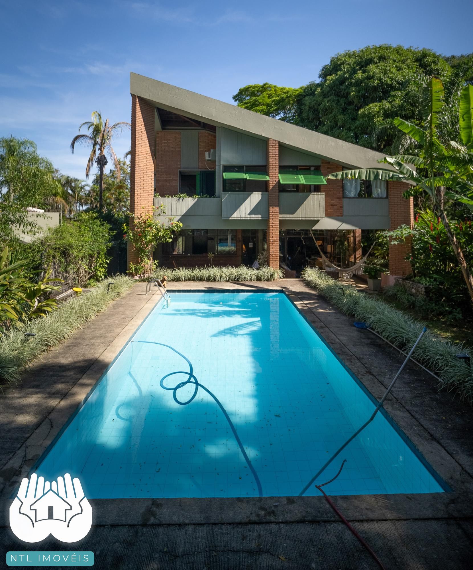 Sobrado para alugar com 4 quartos, 246m² - Foto 2