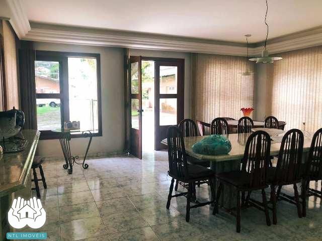 Casa à venda com 6 quartos, 1620m² - Foto 17