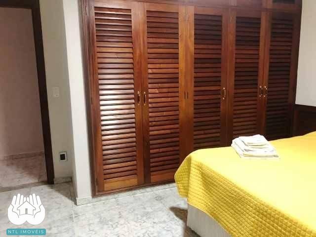 Casa à venda com 6 quartos, 1620m² - Foto 25