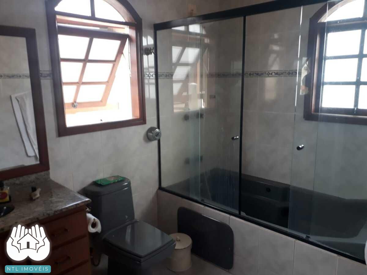 Sobrado à venda com 3 quartos, 250m² - Foto 15