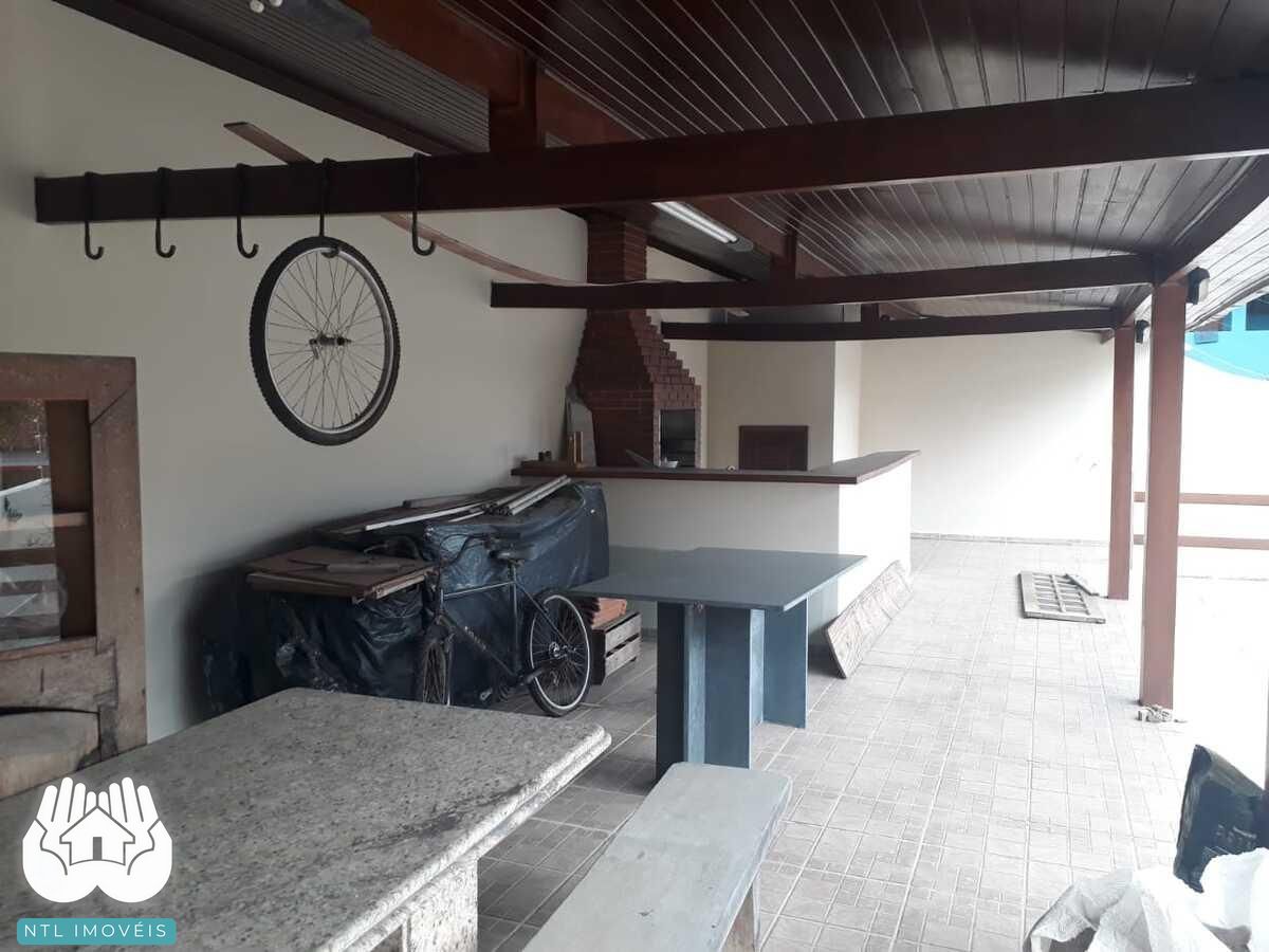 Sobrado à venda com 3 quartos, 250m² - Foto 24