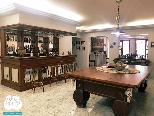 Casa à venda com 6 quartos, 1620m² - Foto 15