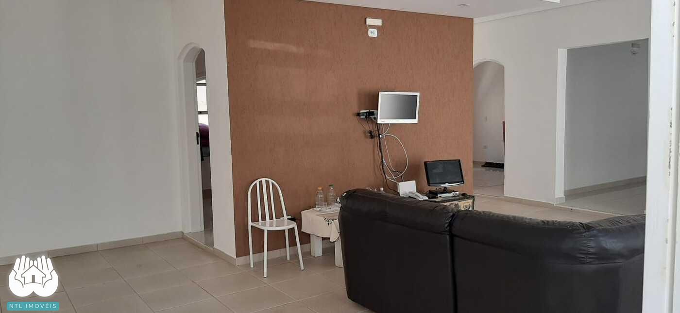 Casa à venda com 3 quartos, 600m² - Foto 23