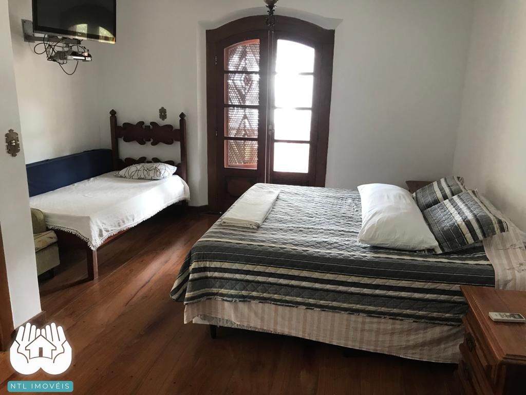 Casa à venda com 5 quartos, 3532m² - Foto 24