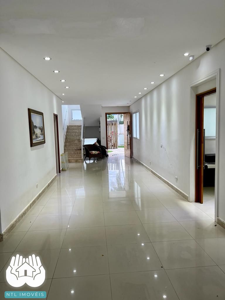 Prédio Inteiro à venda com 12 quartos, 970m² - Foto 25
