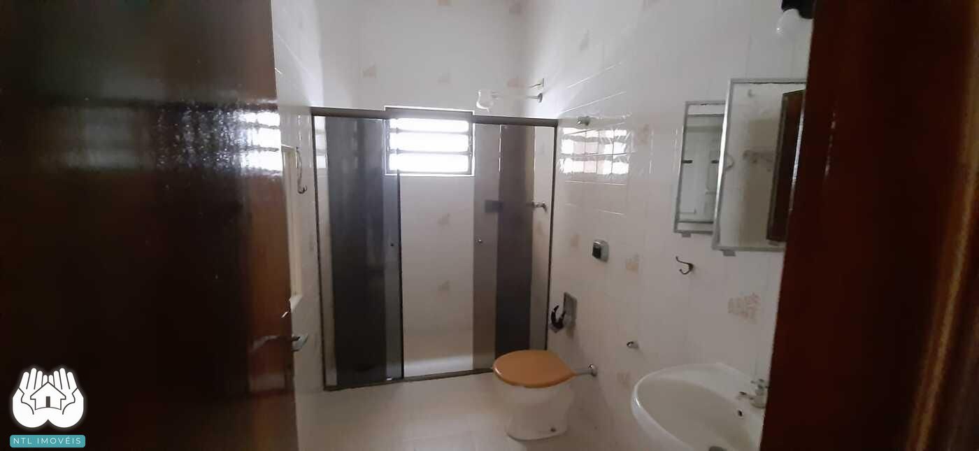 Sobrado à venda com 4 quartos, 216m² - Foto 14