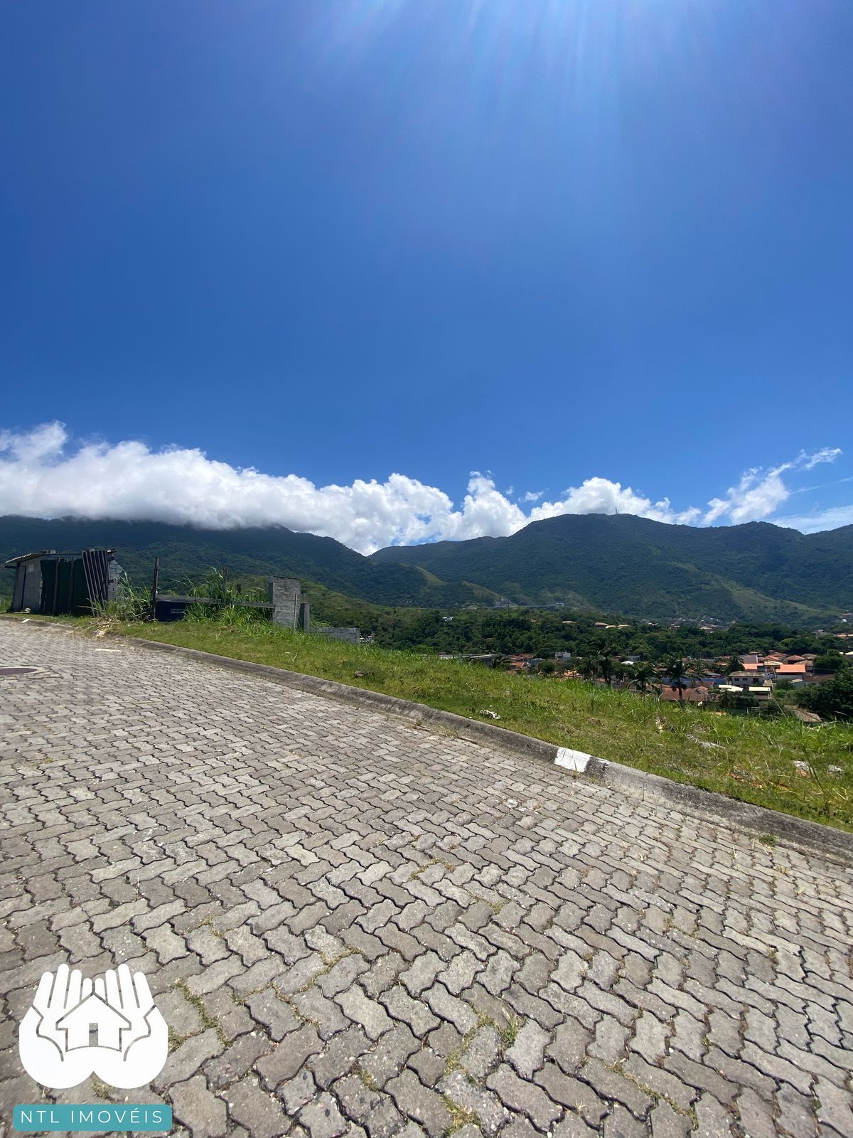 Terreno à venda, 430m² - Foto 1