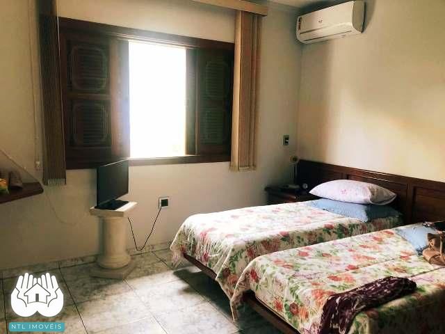 Casa à venda com 6 quartos, 1620m² - Foto 26