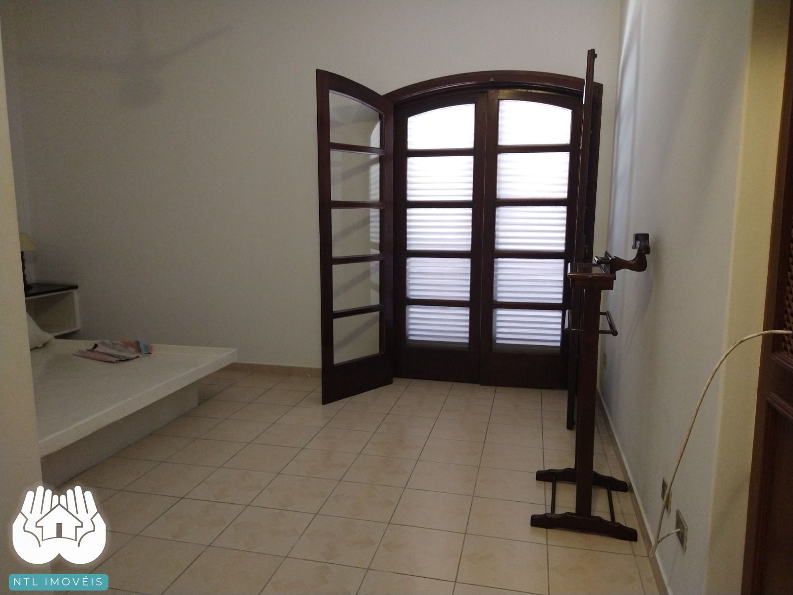 Casa à venda com 4 quartos, 275m² - Foto 19