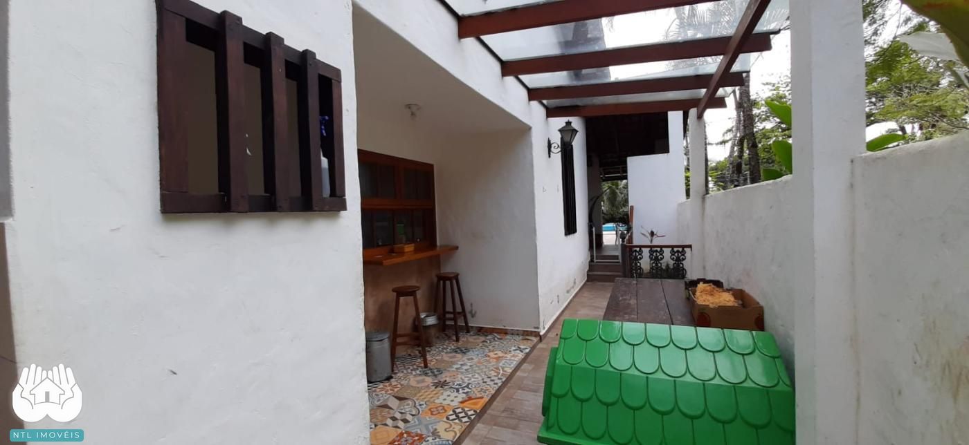 Casa à venda com 3 quartos, 393m² - Foto 23