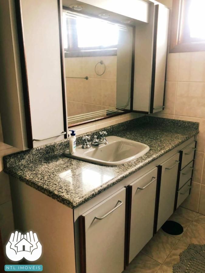 Casa à venda com 6 quartos, 1620m² - Foto 29