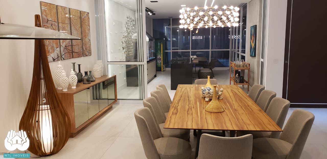 Sobrado à venda com 3 quartos, 310m² - Foto 11