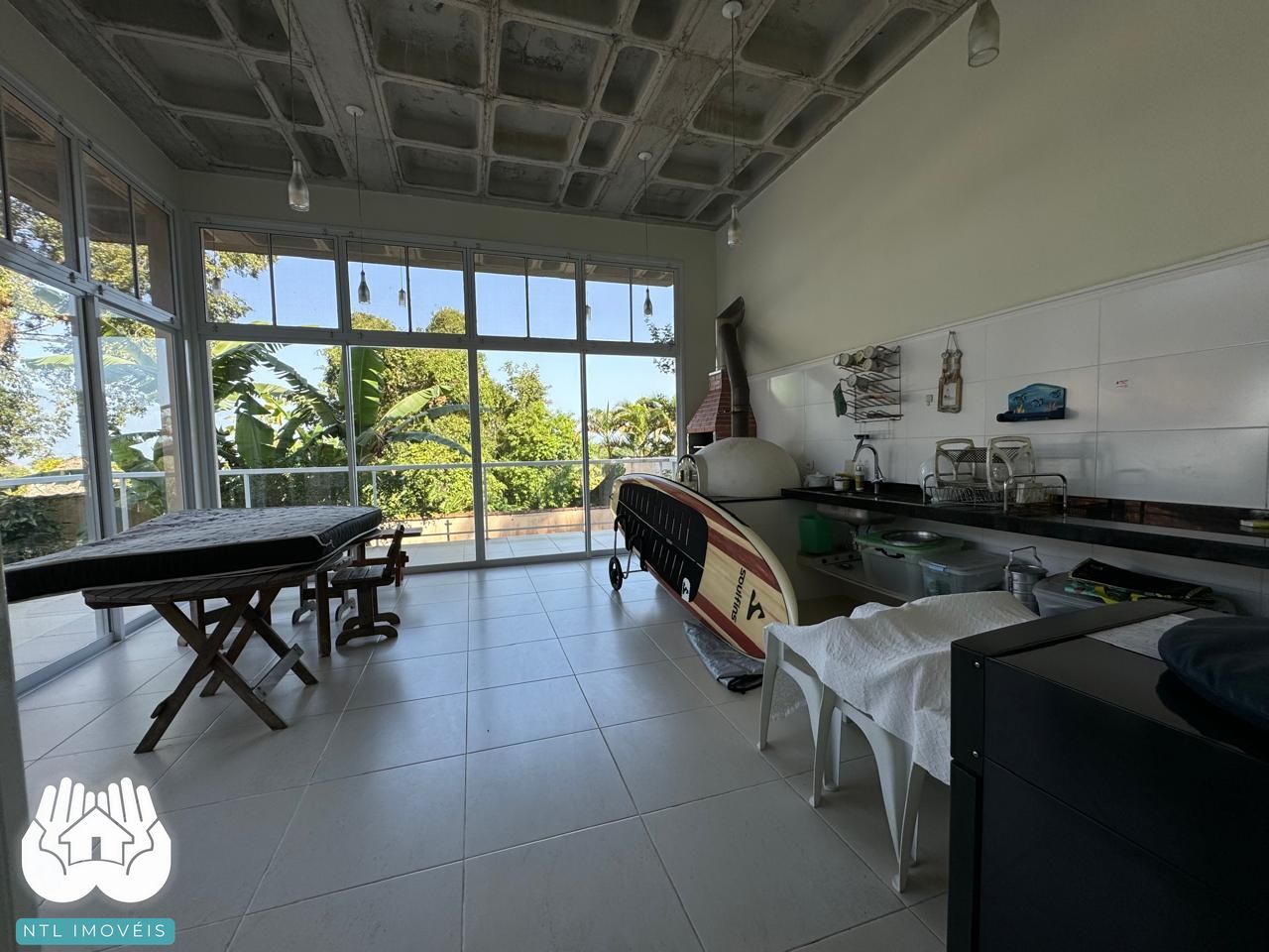 Casa à venda com 4 quartos, 310m² - Foto 13