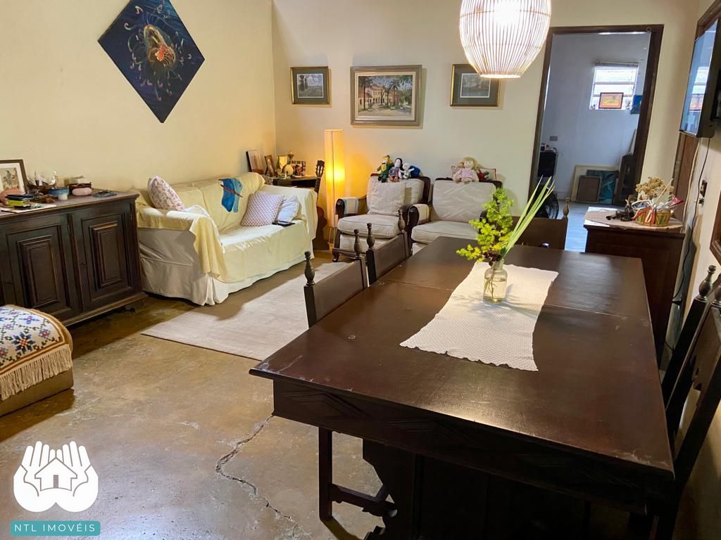 Casa à venda com 3 quartos, 197m² - Foto 10