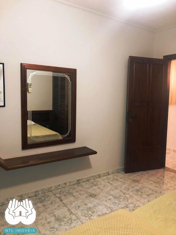 Casa à venda com 6 quartos, 1620m² - Foto 23