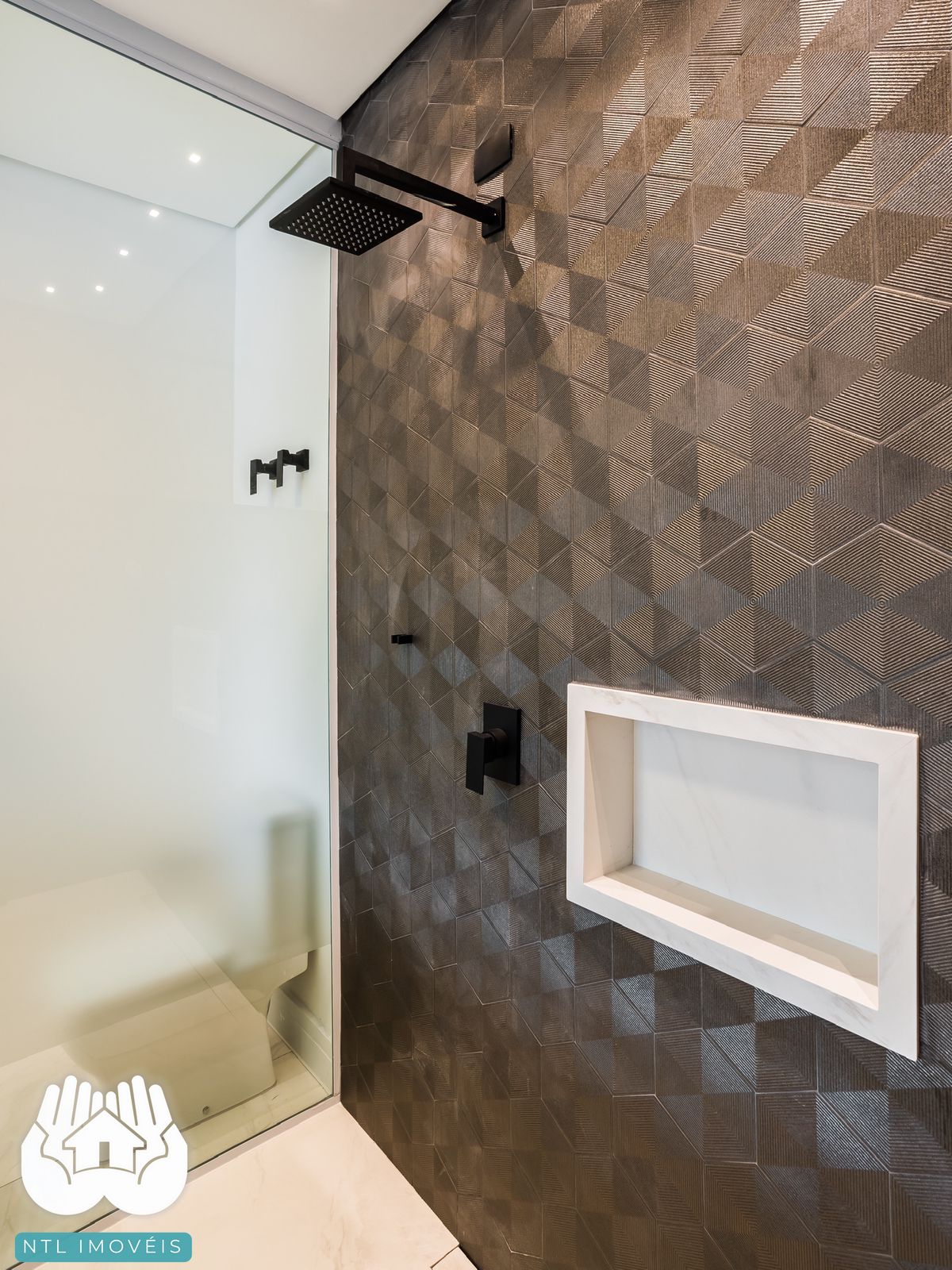 Sobrado à venda com 3 quartos, 310m² - Foto 9