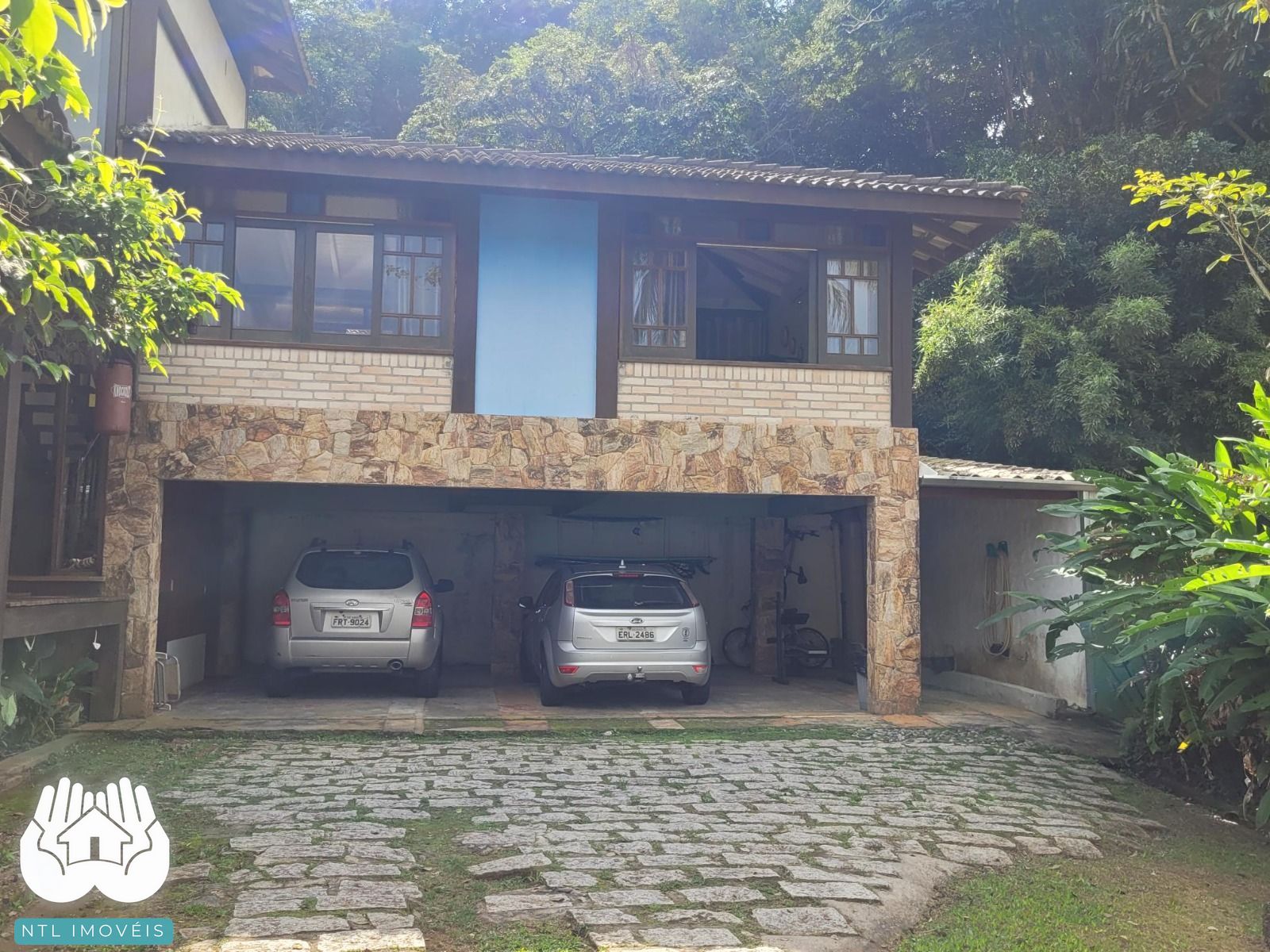 Casa à venda com 3 quartos, 400m² - Foto 5