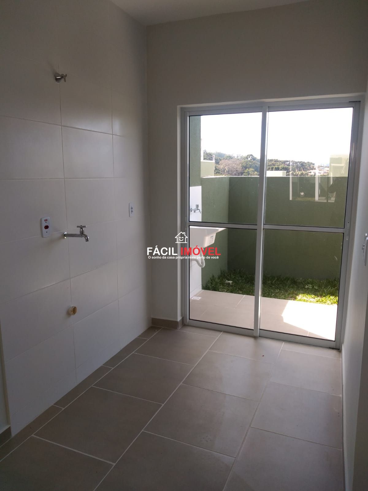 Casa à venda com 2 quartos, 59m² - Foto 6