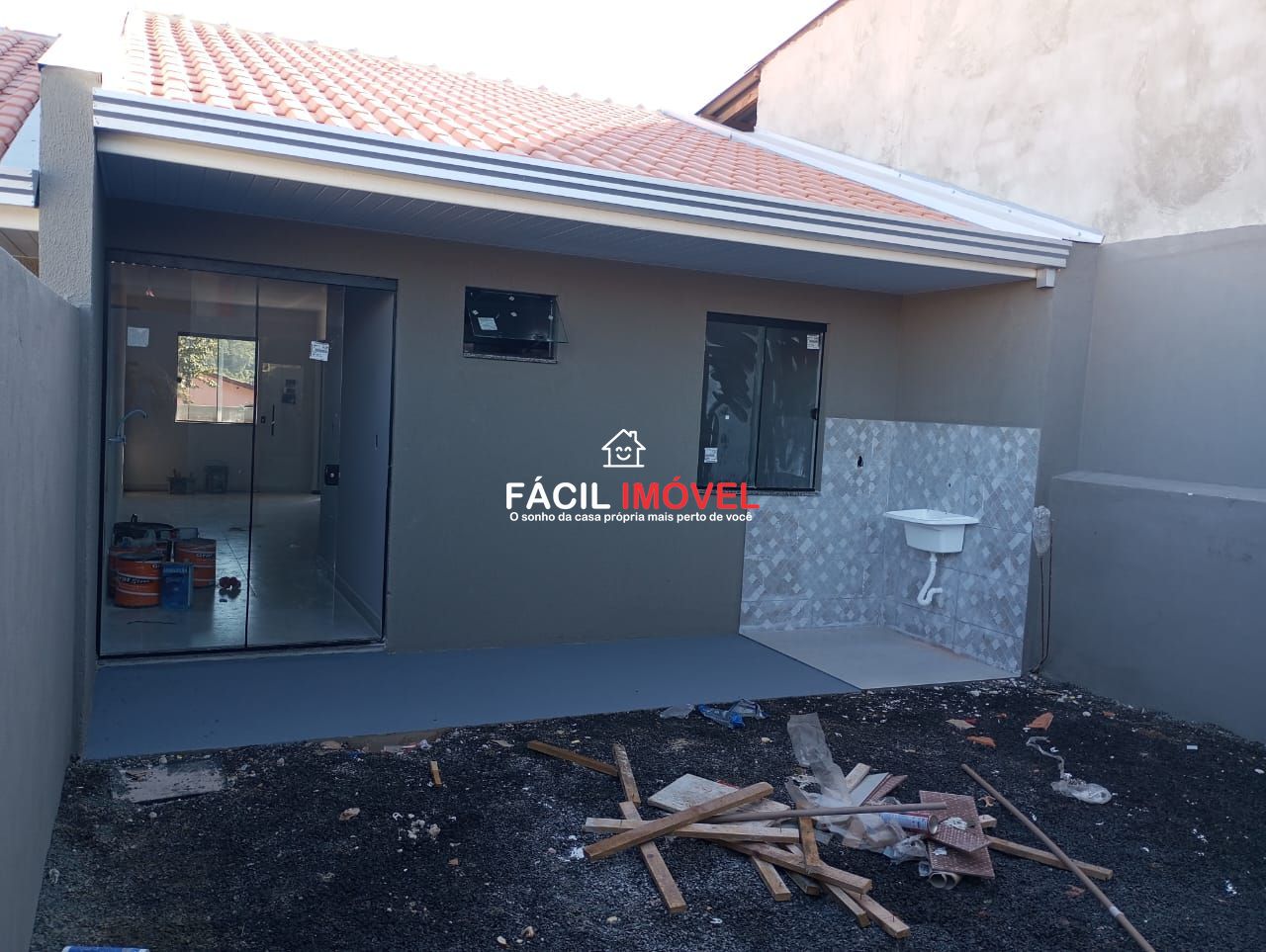 Casa à venda com 2 quartos, 60m² - Foto 12