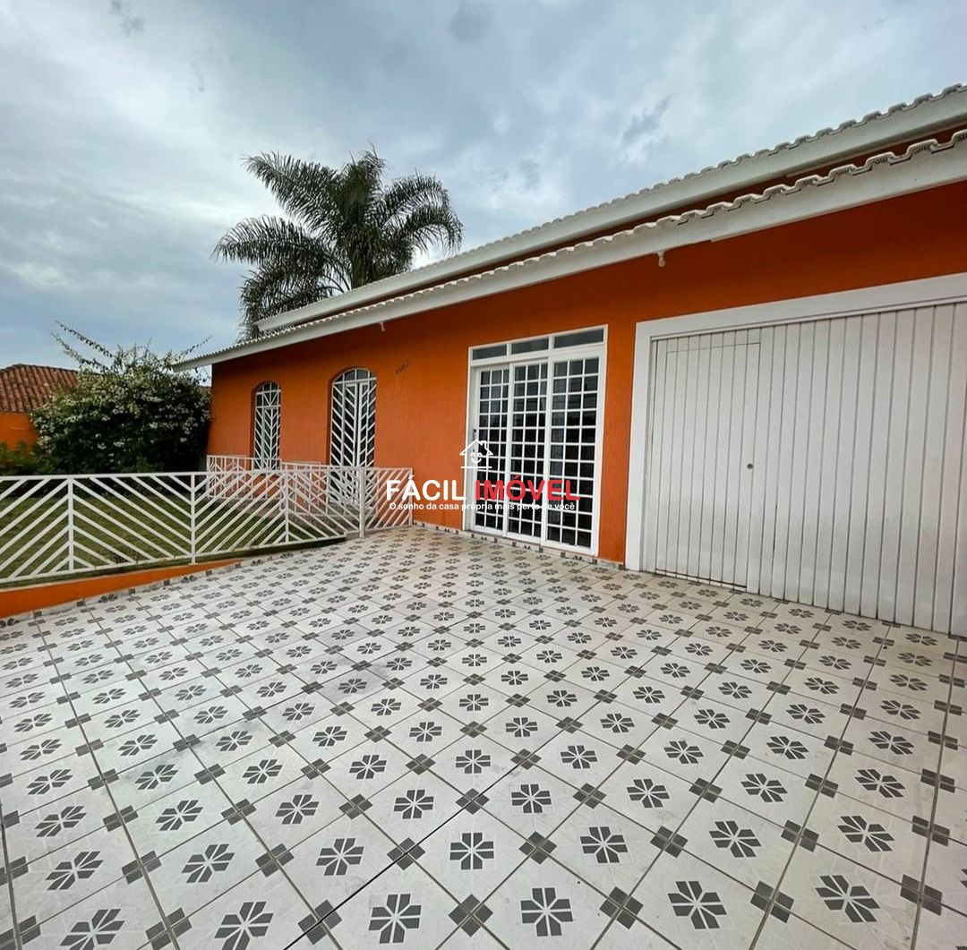 Casa à venda com 4 quartos, 200m² - Foto 3