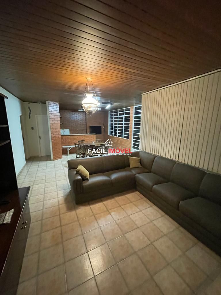 Casa à venda e aluguel com 4 quartos, 300m² - Foto 21