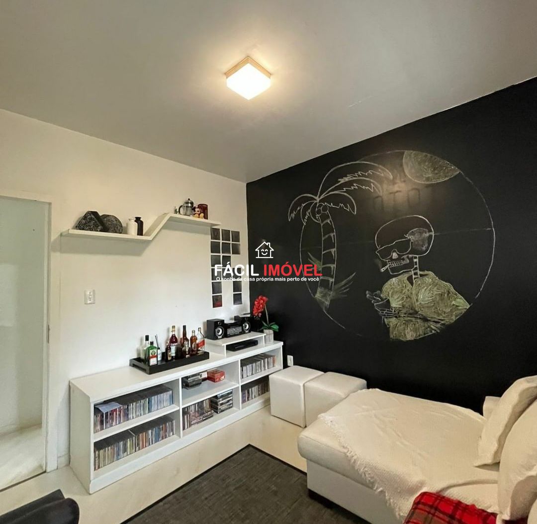 Casa à venda com 4 quartos, 200m² - Foto 5