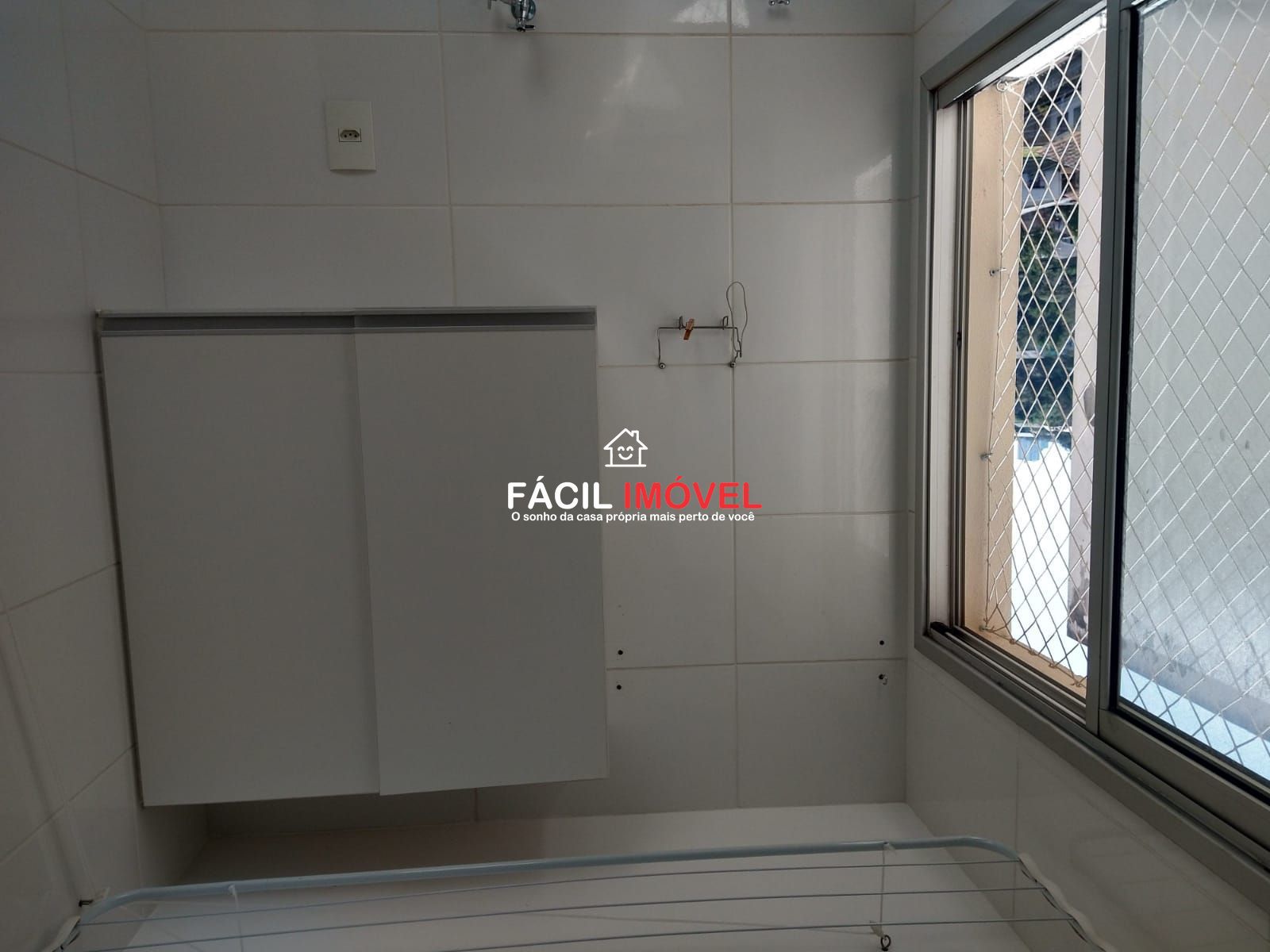 Apartamento à venda com 3 quartos, 100m² - Foto 3