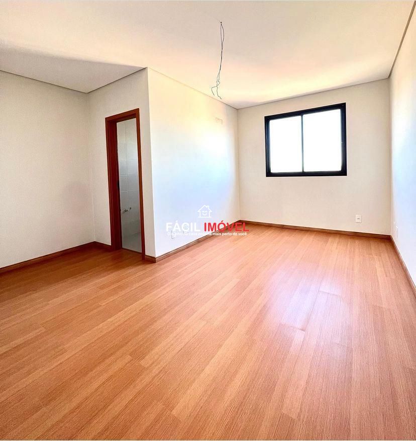 Apartamento à venda com 3 quartos, 143m² - Foto 3